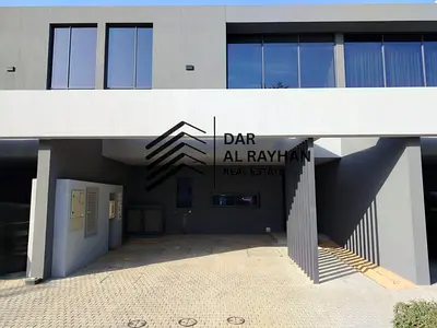 Hot Distress Deal | Below Original Price | Brand-New 4-Bedroom Middle Townhouse | Saro, Masaar – Sharjah