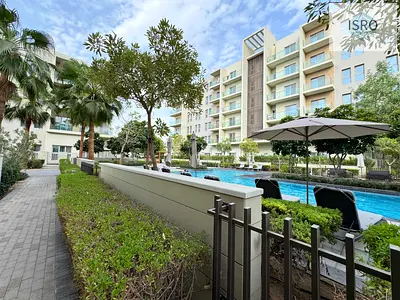 STUDIO WITH PRIVATE GARDEN || READY TO MOVE || 33K ||