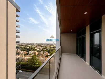 Golf View | Maid Room | Golf View | Buy and Movein