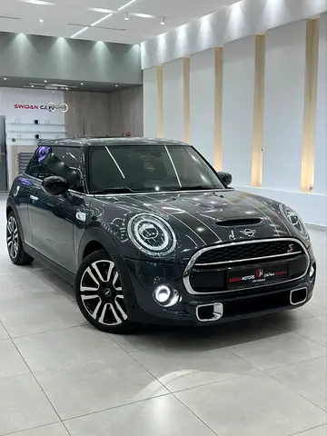 Mini Cooper s JCW 2.0 TwinPower 4Cylinde,2020 Model,GCC specs,Single Owners