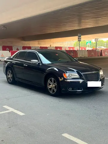 2014 Chrysler 300C Full Option GCC