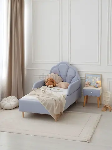 Light Blue Cloud-Shaped Toddler Bed