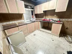 Near to muwaileh bus station 1bhk just in 26k family building at prime location