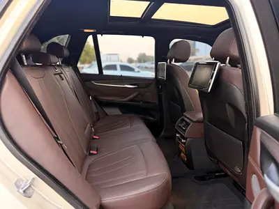 2016 BMW X5 — миниатюра 10