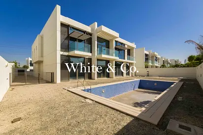 Brand New | On Lagoon | 6 bedrooms Villa