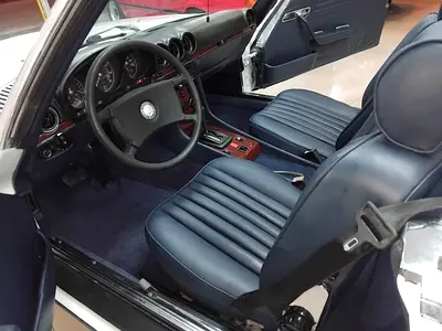 صورة 6 لـ 1984 Mercedes-BENZ SL