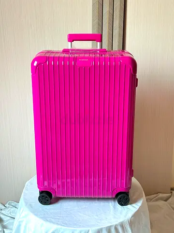 Rimowa Essential L