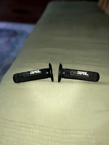 Ebike grips, pro taper