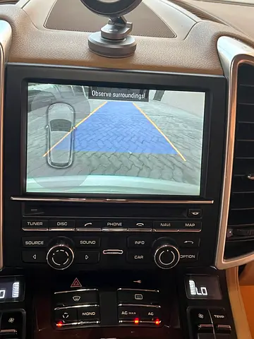 2011 Porsche CAYENNE — миниатюра 19