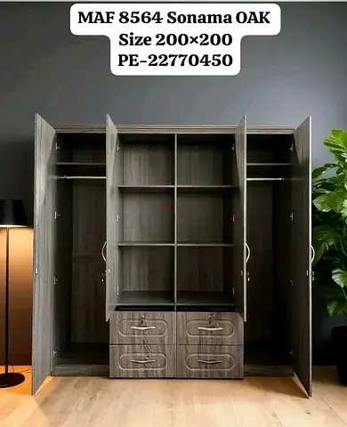Brand new 4door wardrobe with mirror