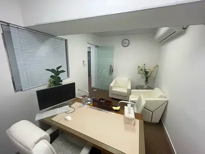 Furnished Office for Rent in Al Garhoud, Dubai | 130 Sq Ft | Free Utilities