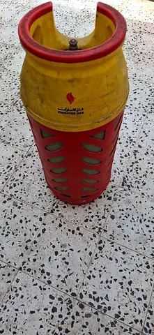Emirates empty cylinder