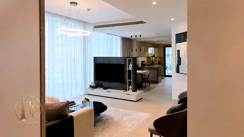 Waterfront 2BR | Modern Living | Prime location