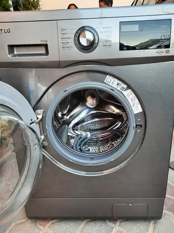 LG Washer dryer 8kg /5kg F4J3TMG5P Same like New Condition