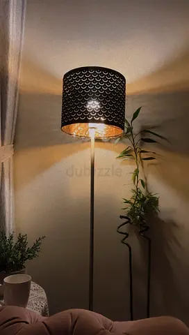 Floor lamp