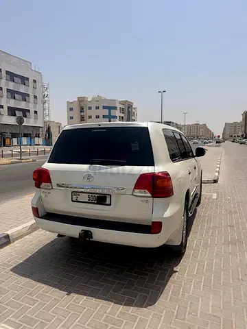 Toyota Land Cruiser 2014 GXR V8 GCC | Single Owner | 163K KM | Excellent Condition