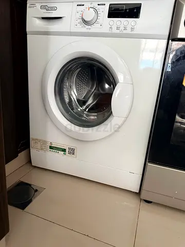 Front-load Washing Machine - Good Working Condition