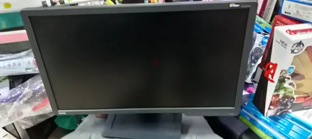 24-inch benQLED Monitor - Good Working Condition