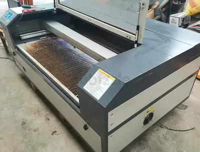 Used CO2 Laser Engraver/Cutter 1300x900mm — Industrial Laser Machine