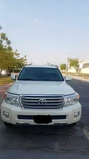 2014 Toyota LAND CRUISER