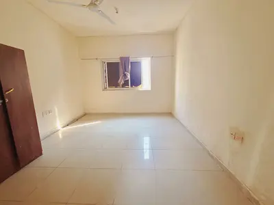 SPECIOUS STUDIO CLOSE KITCHEN FOR FAMILY NEAR PARK