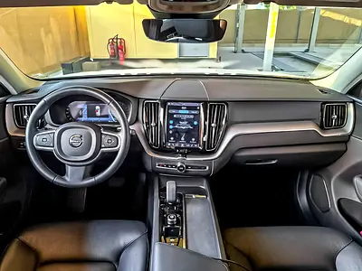 صورة مصغرة 12 لـ 2022 Volvo XC60