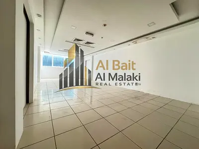 مكتب للإيجار السنوي في المجاز 3
مساحة 527 قدم | تكييف مركزي على المالك