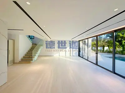 PRIVATE POOL | FULLY UPGRADED | EXTENDED | CORNER