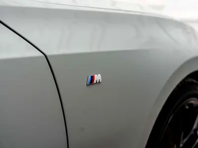 BMW 3 Series 320i, миниатюра 7