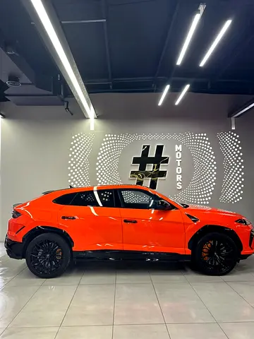 صورة مصغرة 3 لـ 2025 Lamborghini URUS