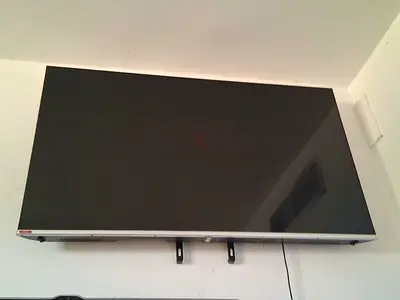 SMART LED TV 65 for sale “CHIQ” Please note screen to be repaired