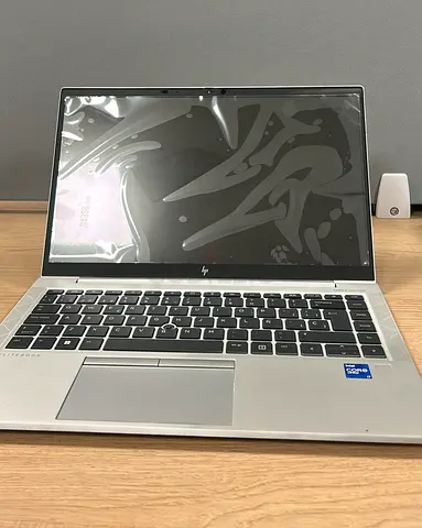HP EliteBook G8 840 i7/16/512