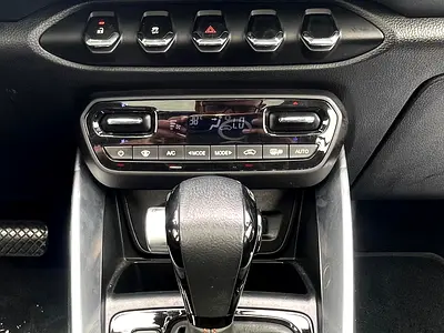 صورة مصغرة 19 لـ 2023 Chevrolet GROOVE