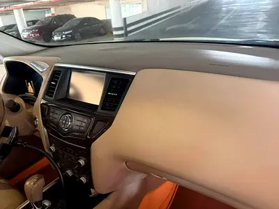 2014 Nissan PATHFINDER 缩略图 5