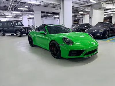 2023 Porsche 911 — миниатюра 7