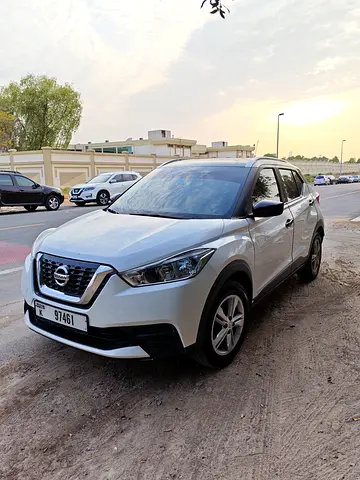 2020 Nissan KICKS 照片 2