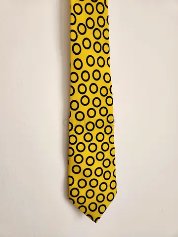 Vintage Gianni Versace 100% Silk Tie – Yellow & Black Circle Pattern (Made in Italy)