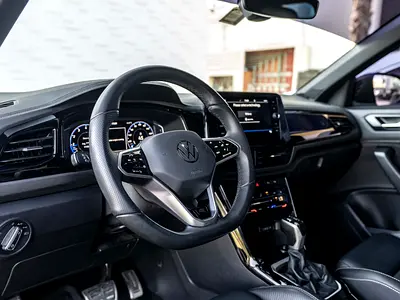 Volkswagen T-Roc R-Line, миниатюра 8