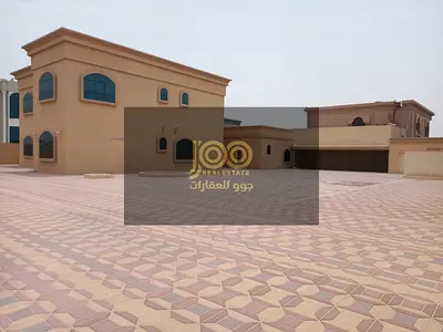 Spacious area, additional staff rooms, large parking area, and a large garden; electricity and wate
