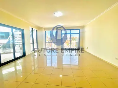 Chiller AC free | 2BR Balcony | Near Metro Station