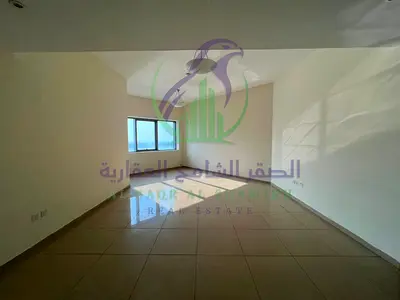 غرفتين ماستر وصالة كورنيش الخان تكيف وباركينج جيم مسبح مجاني خزائن بالحائط غرفة استور اطلاله بحريه مباشرة