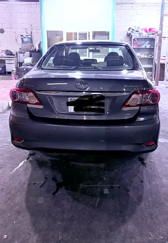 Toyota Corolla far sale it’s very condition it’s available American university off Sharjah