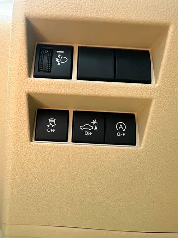 Toyota Land Cruiser GXR, миниатюра 11