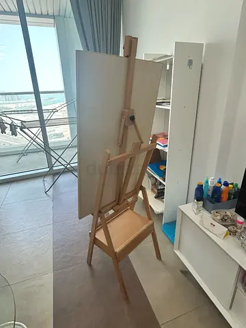 Wooden Studio Easel (Adjustable Holder), with wooden sketch board