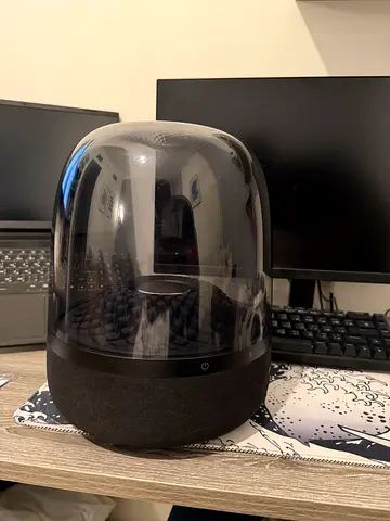 Harman Kardon aura studio 4 bluetooth speaker