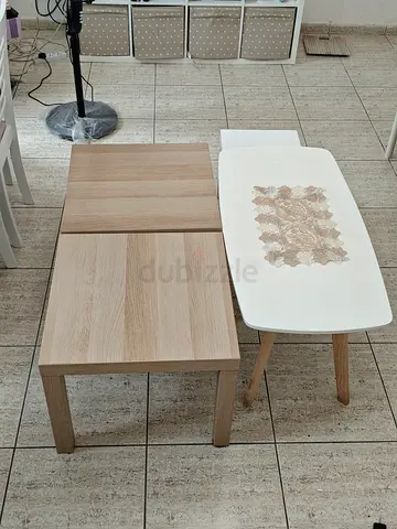 Set of 2 Small Coffee Tables — Light Wood and White Top