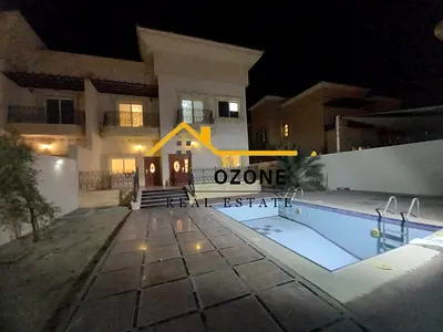 Hot offer 4 bedroom villa with pool separate majlis for rent