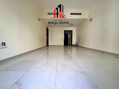 Walkable distance from metro station 2bhk with 3 washroom all facilities
