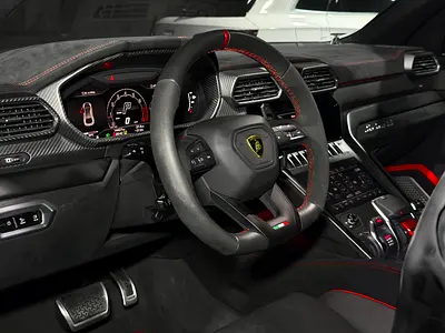 2024 Lamborghini URUS — миниатюра 5