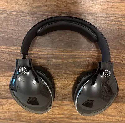 Headphones (Maybach)